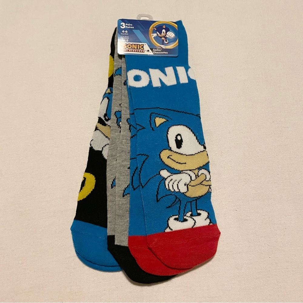 Sonic The Hedgehog 3-Pack Kids Crew Socks Size 11-2, 4-6 Yrs